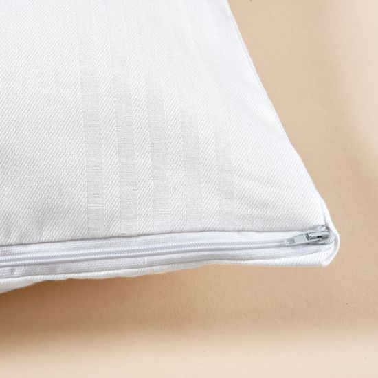 Coppia di copriguanciale in puro cotone damascato chiusura con ZIP - Hotelleria