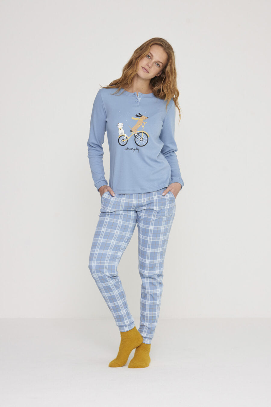 Pigiama donna lungo family yuppie art. FA8779 - Noidinotte