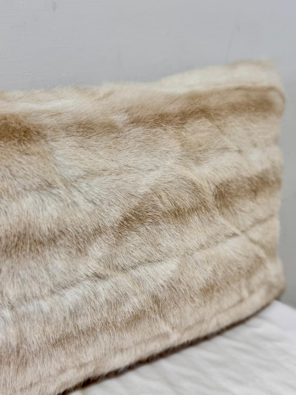 Cuscino arredo art. Fur- Linea Oro