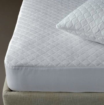 Coprimaterasso letto una piazza e mezza di spugna trapuntata